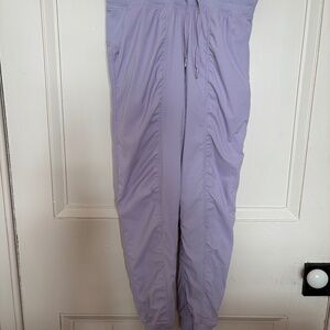 Lululemon Lilac Dance Pants Size 6 - WORN Once - Lined